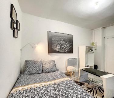 Decre-Cathedrale Apartment | Au soleil dormant