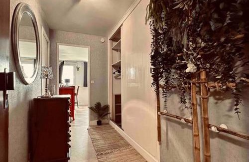 Port Apartment | Au Soleil Levant