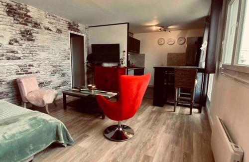 Port Apartment | Au Soleil Levant