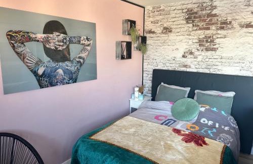 Port Apartment | Au Soleil Levant