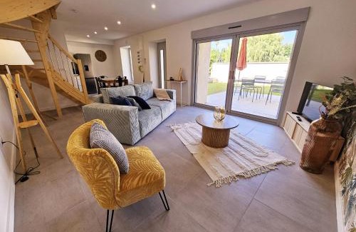 Chateauneuf-sur-Charente Apartment | Au son de l'eau