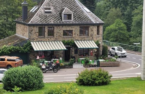 Lierneux Hotel | Auberge au pont de Villettes