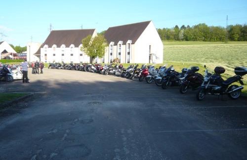Tonnerre Hotel | Auberge De Bourgogne