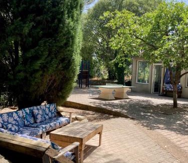 Quartier des Espesses Hostel | Auberge de Jeunesse HI Nîmes