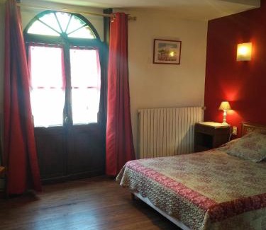 Cordes-sur-Ciel House | Auberge de La Halle