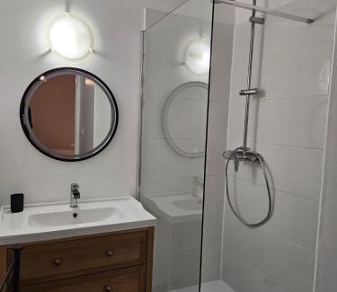 Lathuile Hotel | Auberge de Pontgibaud