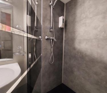 Omonville-la-Rogue Hotel | Auberge des Goubelins