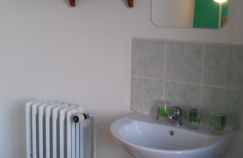 Beauvoir-en-Lyons Hotel | Auberge Des Pilotis