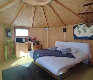 Agnieres-en-Devoluy Hotel | Auberge du Col du Festre