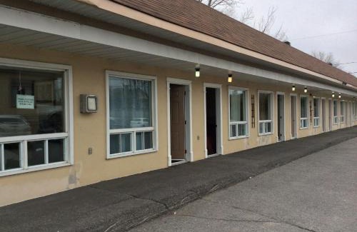 Templeton Hotel | Auberge Du Lac Beauchamp