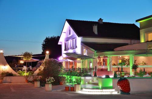 Rouvres-en-Xaintois Hotel | Auberge Du Parc