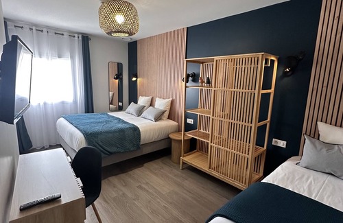 Lanas Hotel | Auberge du Vieux Lanas