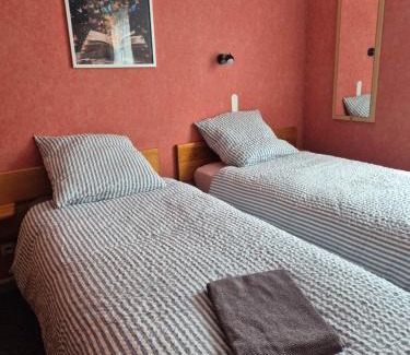 Le Monastier-sur-Gazeille Hotel | Auberge BÏN VENDÜD CHÂ NOUS