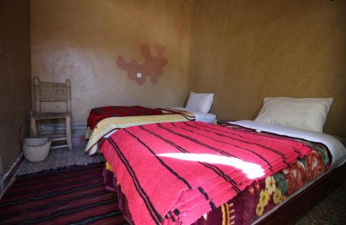 Bou Azmou Hotel | Auberge Ibrahim