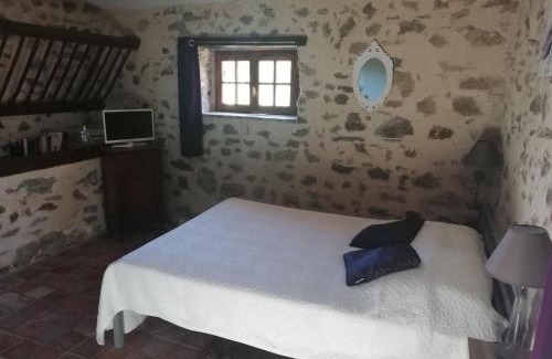 Parthenay Hotel | AUBERGE LA BOUCHOLIERE