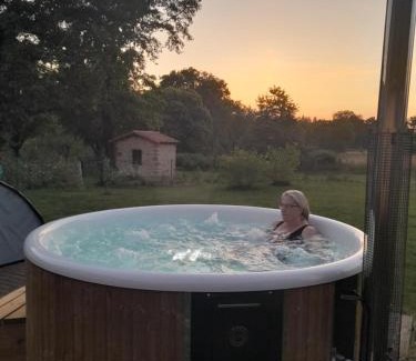 Montrollet Bed & Breakfast | Auberge la marchadaine