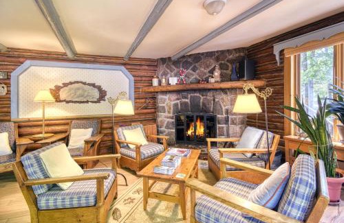 Mont-Tremblant Hotel | Auberge Le Lupin-Self Check-in