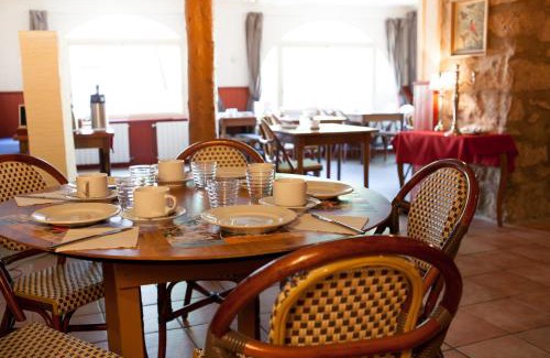 Valgorge Hotel | Auberge Le Romarin