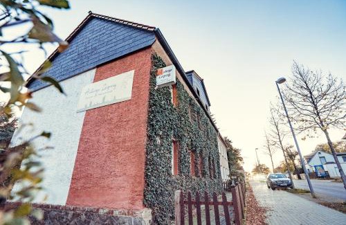 Burghausen-Rueckmarsdorf Hotel | Auberge Leipzig