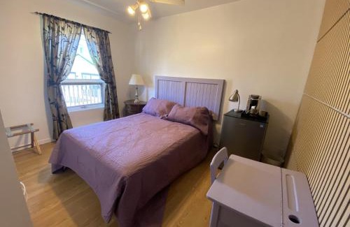 Tadoussac Hostel | Auberge Maison Gauthier