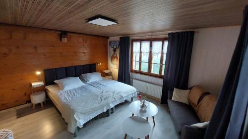 Heremence Hotel | Auberge Restaurant les Aiguilles Rouges