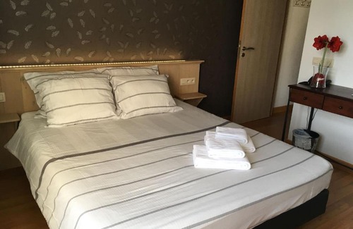 Orchimont Hotel | Auberge Saint-Martin