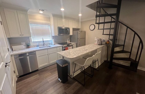 Auburn - Opelika Condo | Auburn Game Day Condo 2-Blocks From Jordan Hare