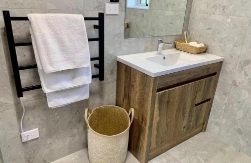 Greenlane - Ellerslie Hotel | Auckland Central Motel