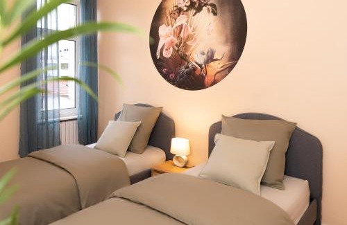 Sablon Apartment | Audace - Magnifique Appartement 75m2 - Position Centrale Gare-Pompidou-Nouvelle Ville - Garage Privé - 2 à 4 Personnes