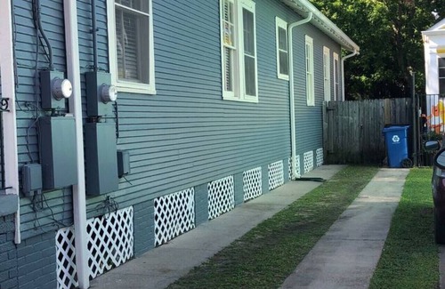 West Riverside House | Audubon Park-Bungalow w/Parking