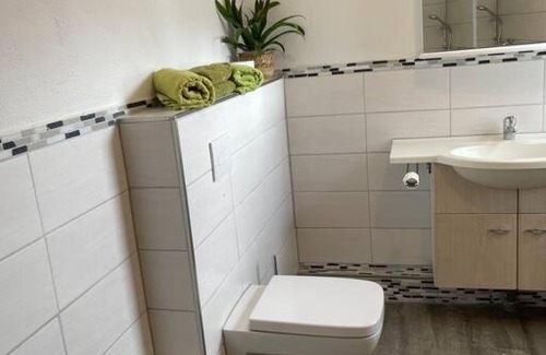 Herschdorf Apartment | Auf dem Land und doch ganz nah (EG)