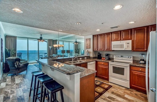 West Panama City Beach Resort | Aug/Fall open! Beach Service included! Beautiful condo!
