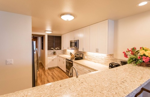 Kahana Condo | Aug-Oct Special @ $375/night-Outstanding ocean Views! SK373-Sullivan