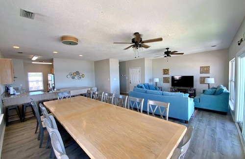 Fort Morgan House | August 9-15 Discounted! Beachfront and Updated!