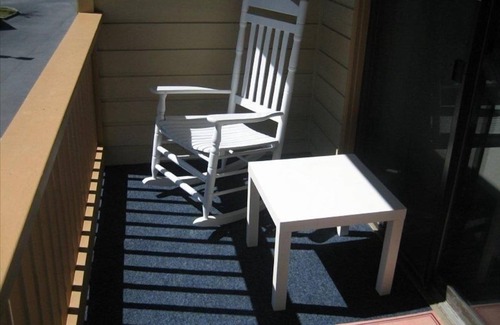 Folly Field Villa | August dates available nOcean View, 2nd floor Wi-Fi