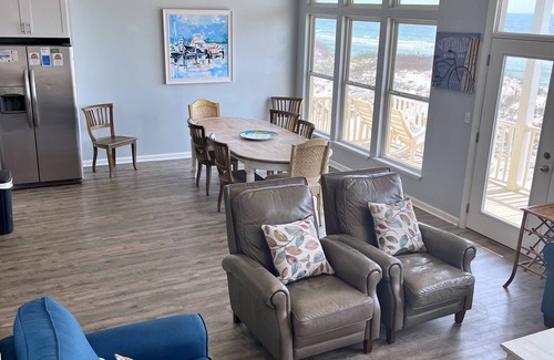 Gulf Shores House | August Discounted! Beachfront w/2 living areas