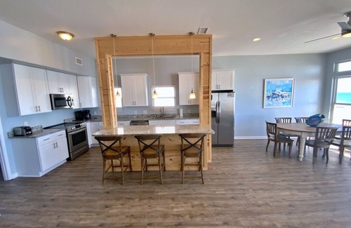 Gulf Shores House | August Discounted! Beachfront w/2 living areas