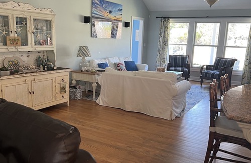 Westhampton Beach House | August Rental Beautiful house in Westhampton Beach Village