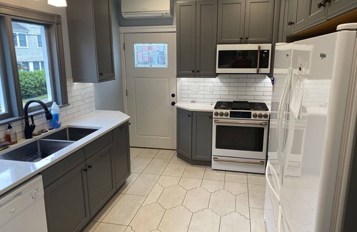 Cape May House | Aunt Anne's Cottage - Historic Victorian in the Heart of Cape May