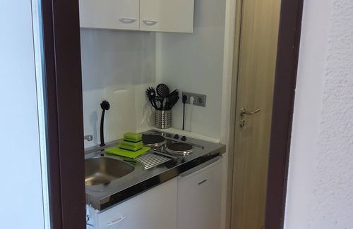 Kernstadt Apartment | Aunt Emma "Hong Kong" the opportunity to experience a touch of China
