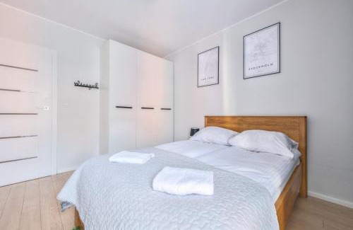 Old Town Apartment | Aura 39 by Grand Apartments