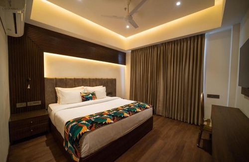Mali Colony Hotel | Aura Boutique Hotel