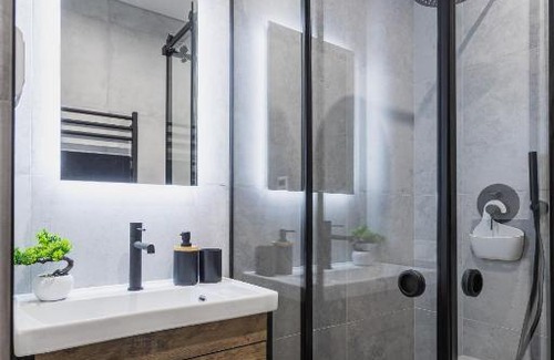 Dnipro Apartment | Aura Home Dnipro