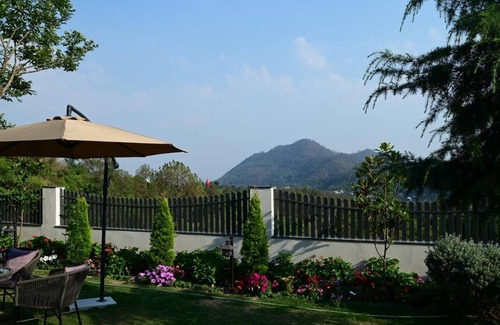 Bhimtal Villa | Aura Luxury Stays
