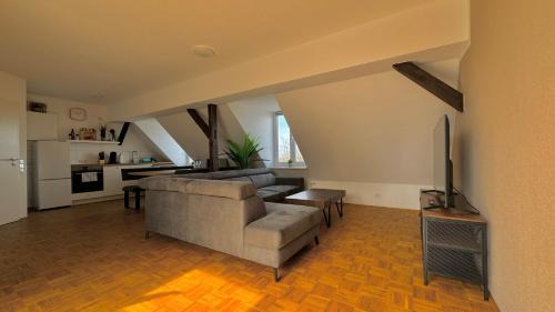 Merseburg Apartment | Aura - Oase #2 - 2 Zimmer, 4 Betten, Küche, Balkon, Waschmaschine