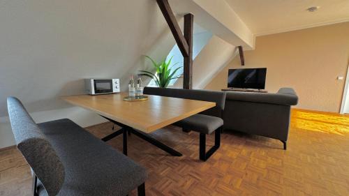 Merseburg Apartment | Aura - Oase #2 - 2 Zimmer, 4 Betten, Küche, Balkon, Waschmaschine