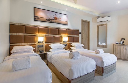 Edapalli Hotel | Aura One Hotel