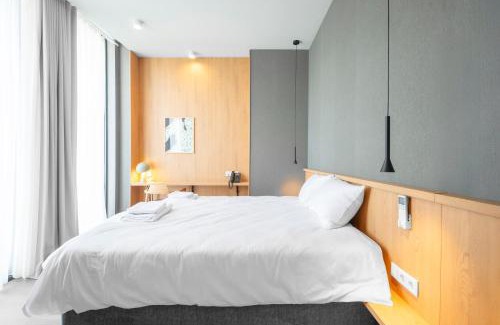 Saburtalo Apartment | AURA Tbilisi Living by DNT Group