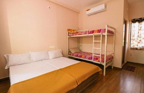 Bommayapalayam Resort | AuraBay Resorts Family Suite