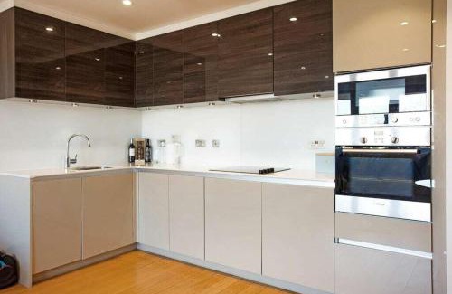 Canning Town Apartment | Auracasa 2 bed O2 Canning suite